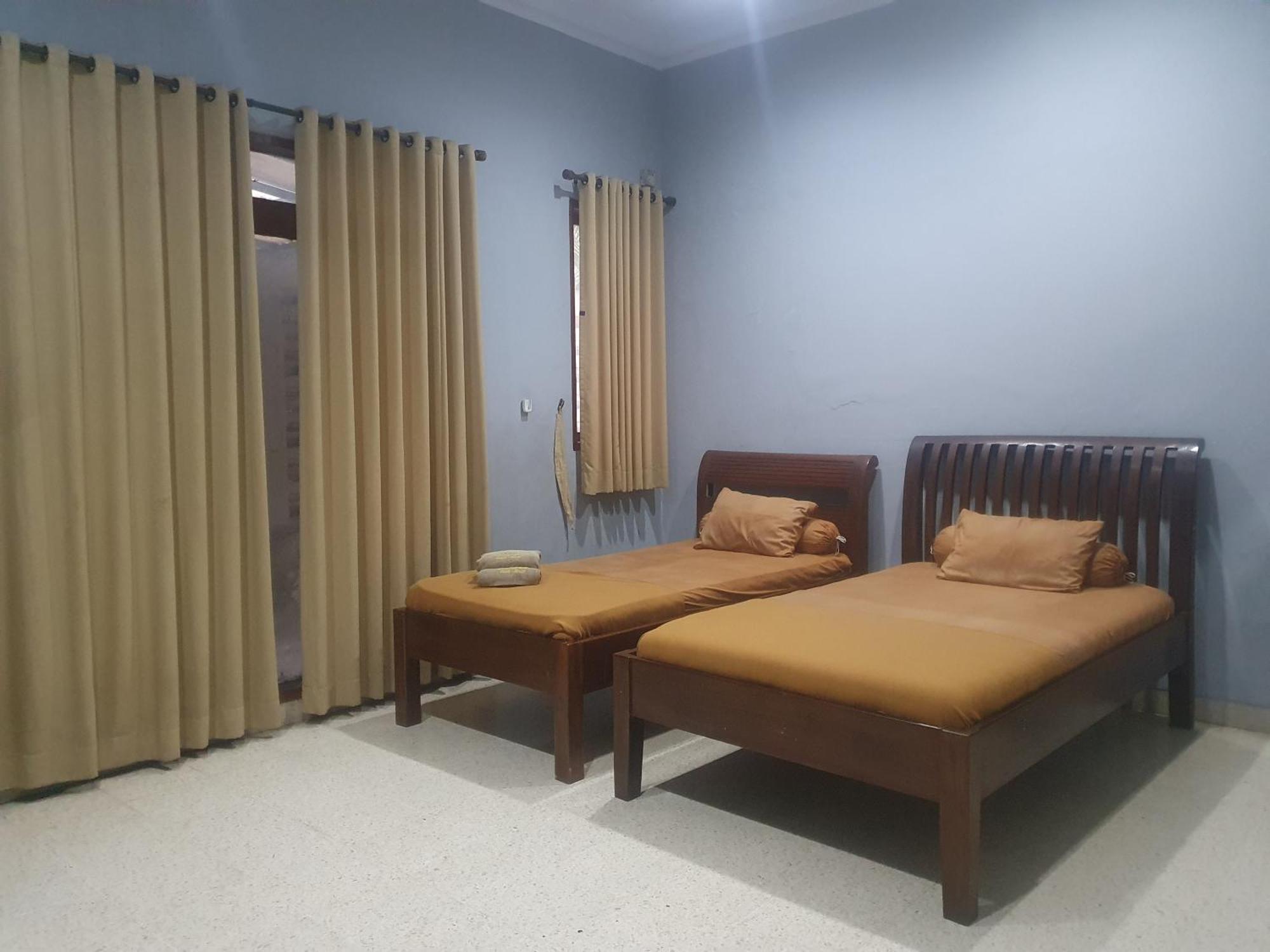 Ruang Tidur At Dpalma Bogor Hotel Exterior foto