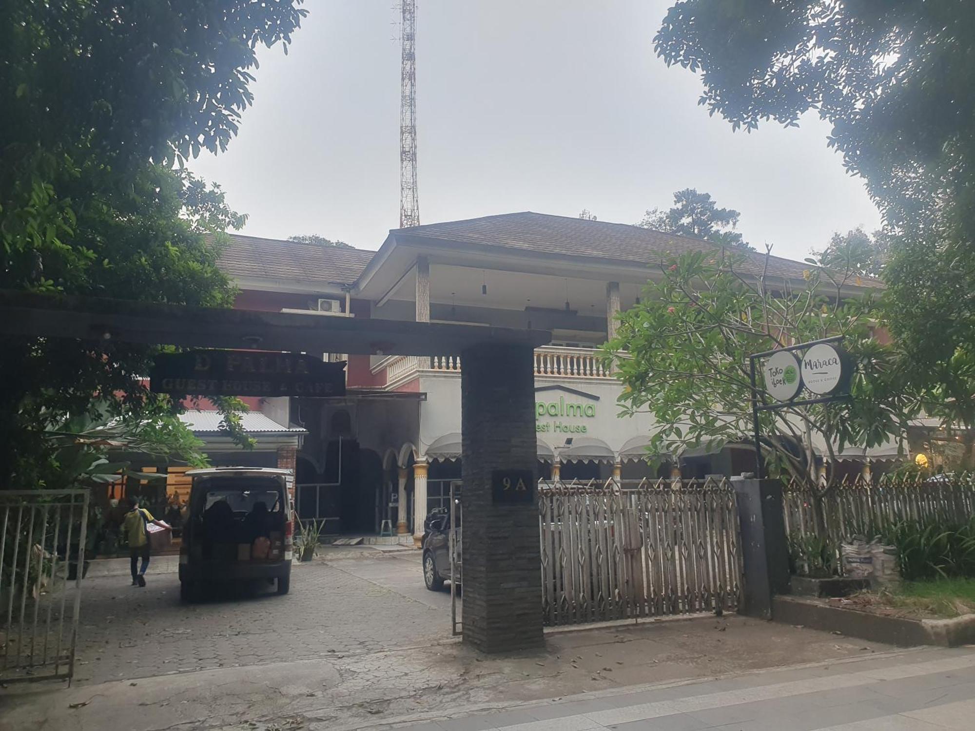 Ruang Tidur At Dpalma Bogor Hotel Exterior foto
